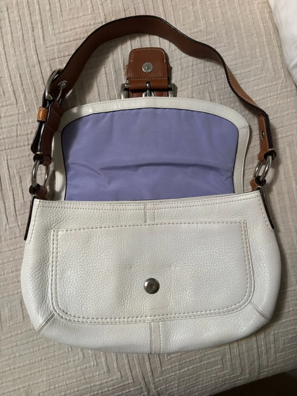 Coach Y2K Classic SOHO Cream Shoulder Bag with Tan Leather Trim - Picture 6 of 11